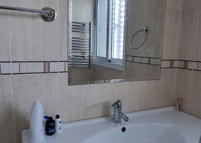 Fab Sea And Mountain View Villa, Walking Distance From The Sandy *