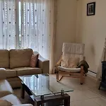 Fab Sea And Mountain View Villa, Walking Distance From The Sandy Prázdninový dům