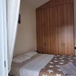 Prázdninový dům Fab Sea And Mountain View Villa, Walking Distance From The Sandy *