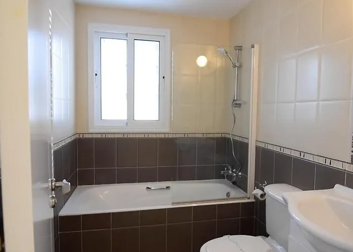 Vakantiehuis Fab Sea And Mountain View Villa, Walking Distance From The Sandy *